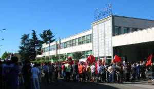 26-07-2007 sciopero dipendenti cerutti via adam oltreponte