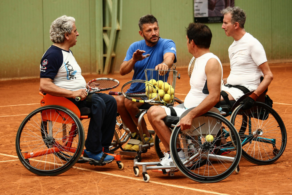 canottieri tennis in carrozzina