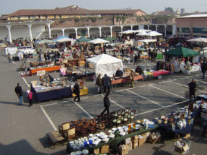 Mercatino Antiquariato