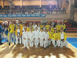 foto gruppo di karate