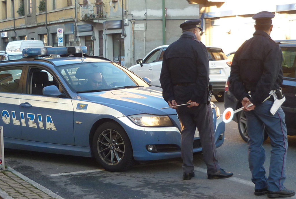 POLIZIA