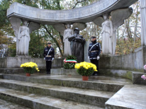 Monumento ai Caduti - foto repertorio